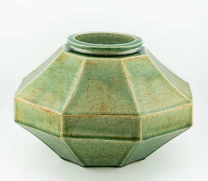 Weger, Elisabeth - "Geometrics: Jar No. 6"